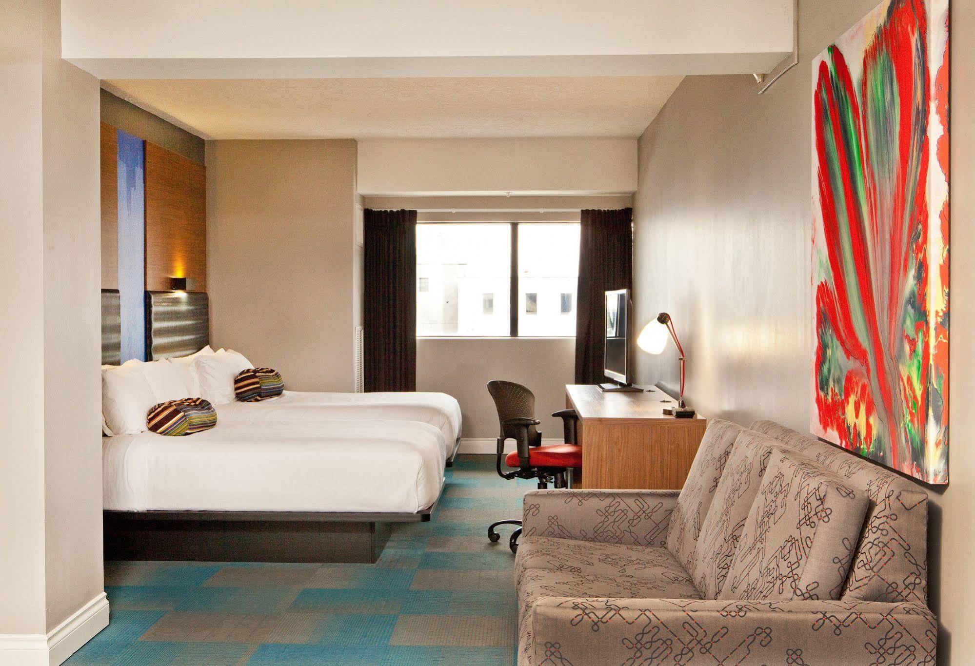 Aloft Nashville West End Exterior photo